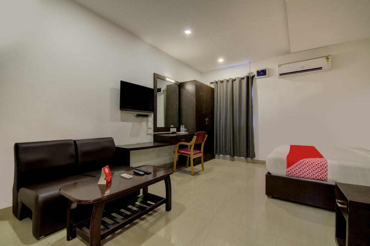 Hotel Sai International Chennai Exterior foto
